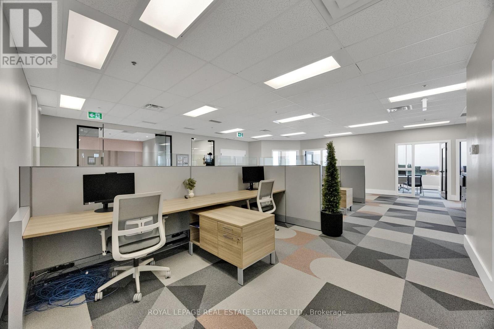 602 - 2275 Upper Middle Road E, Oakville, Ontario  L6H 0C3 - Photo 39 - W12921146