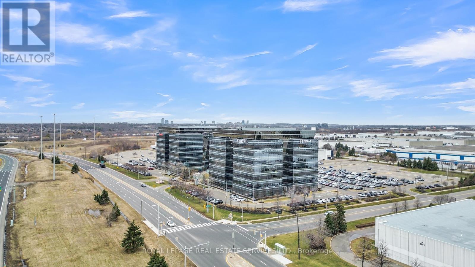 602 - 2275 Upper Middle Road E, Oakville, Ontario  L6H 0C3 - Photo 4 - W12921146