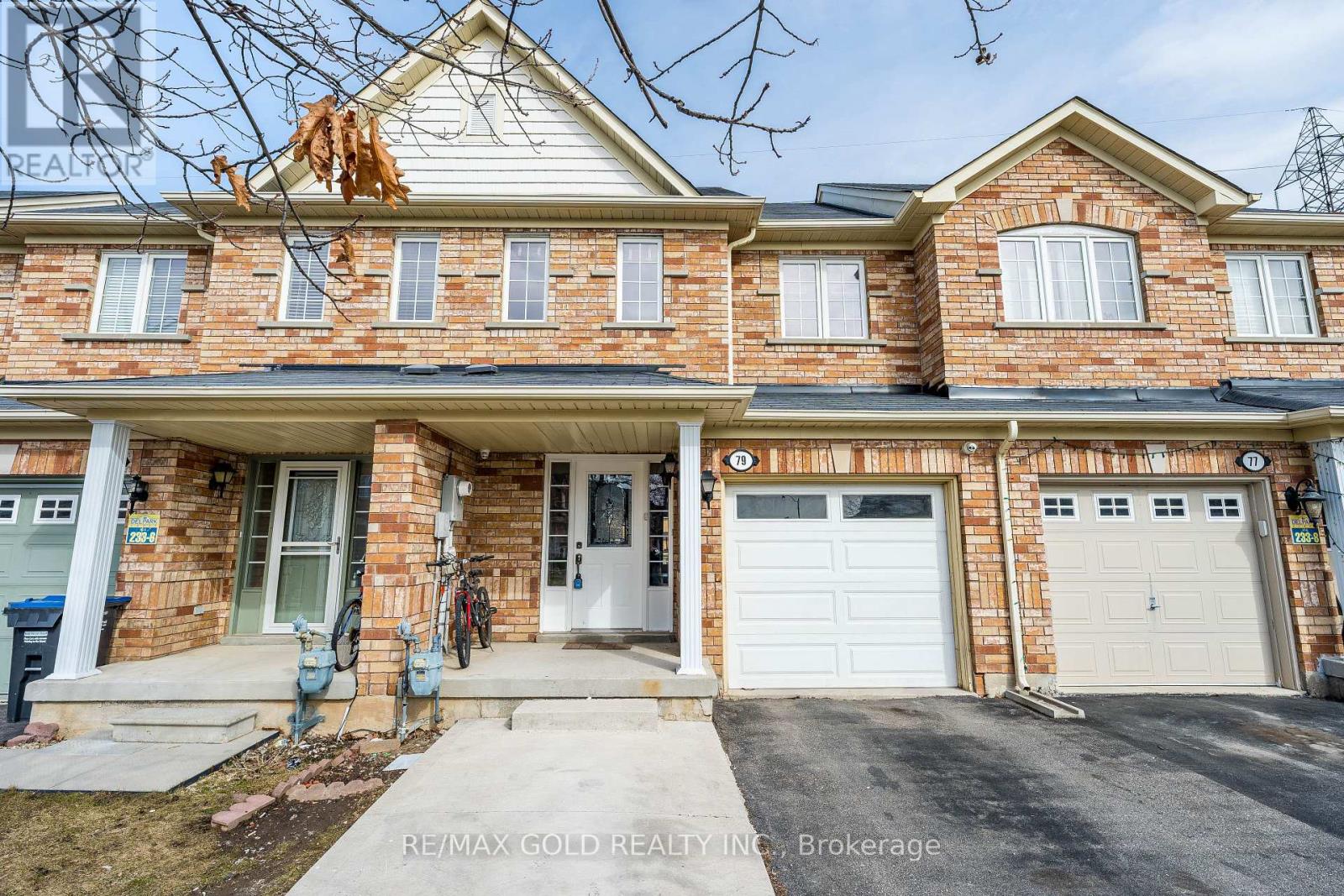 79 ROUNDSTONE DRIVE, Brampton, Ontario