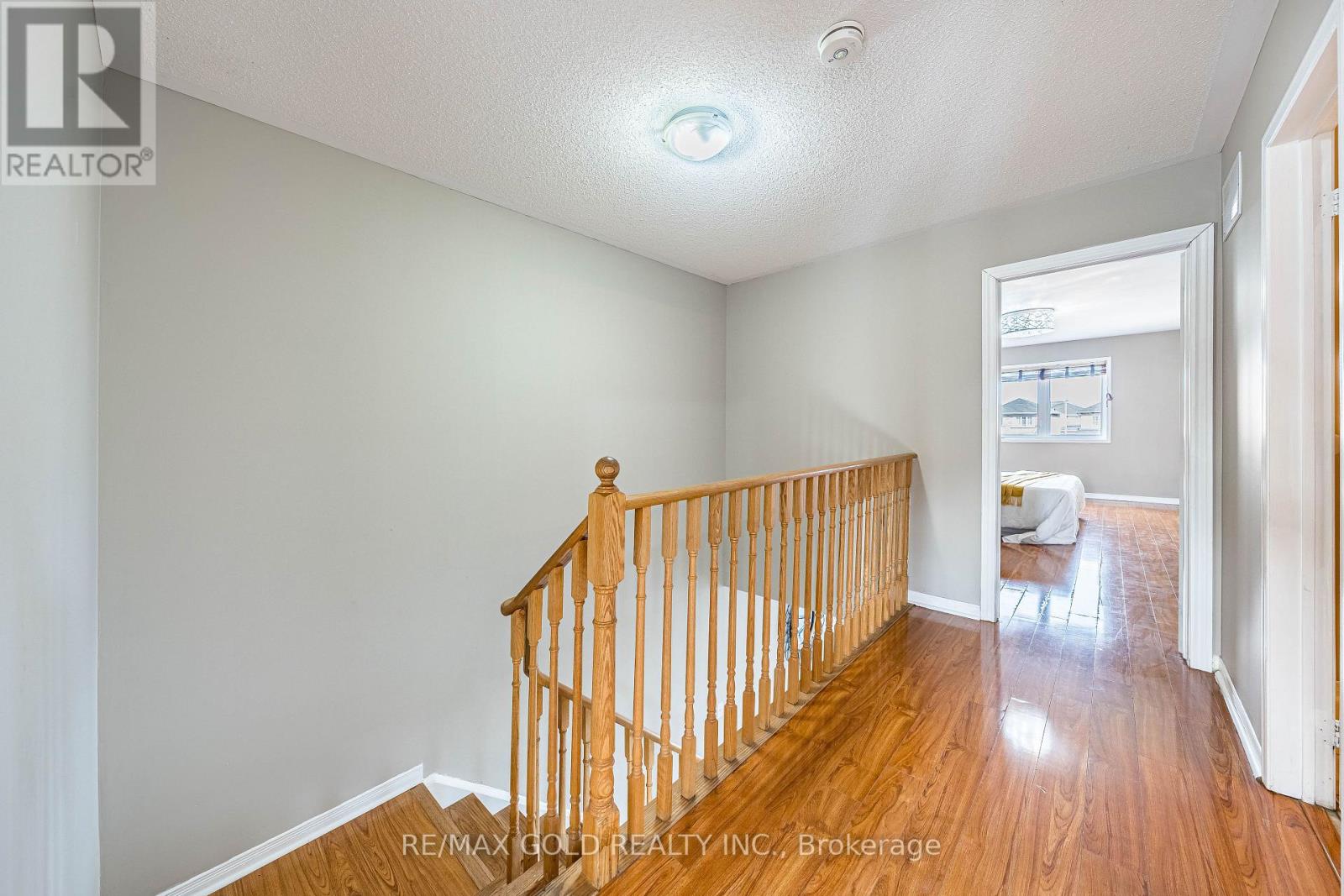 79 Roundstone Drive, Brampton, Ontario  L6X 0K6 - Photo 23 - W12921178