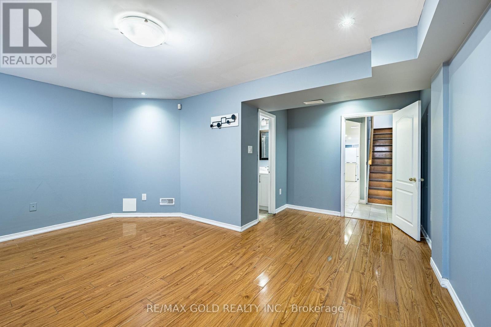 79 Roundstone Drive, Brampton, Ontario  L6X 0K6 - Photo 43 - W12921178