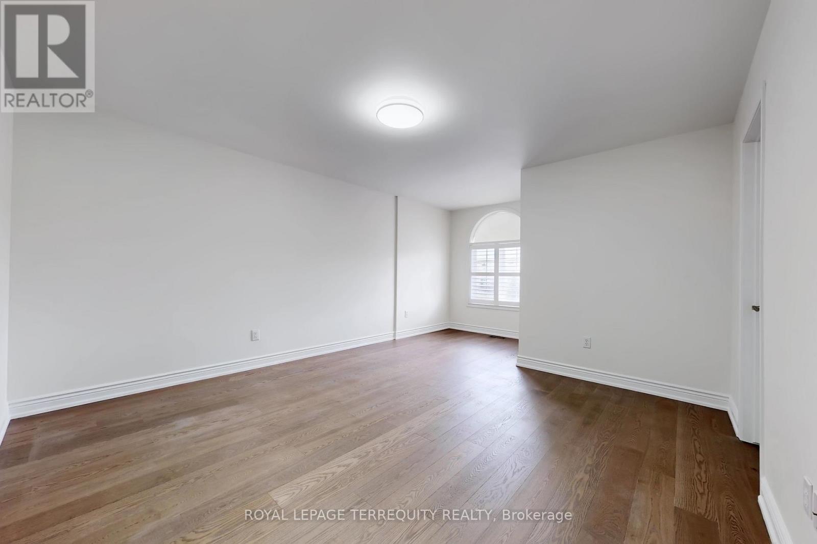 Unknown Address, ,     - Photo 19 - W12921232