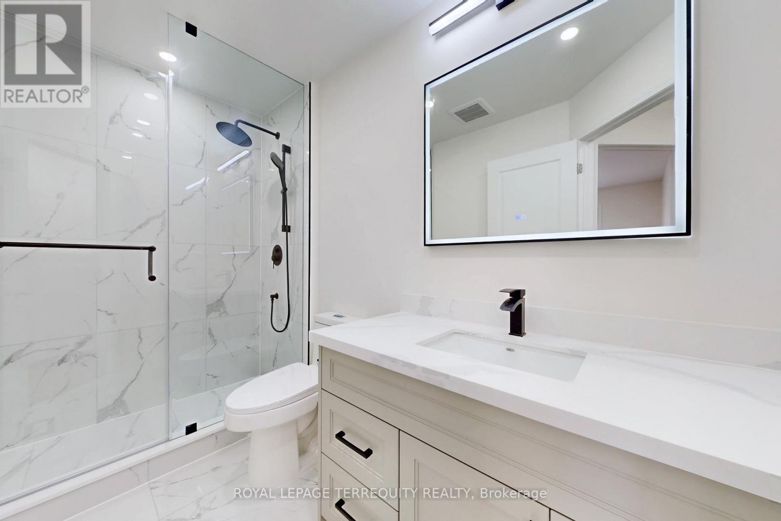 Unknown Address, ,     - Photo 32 - W12921232