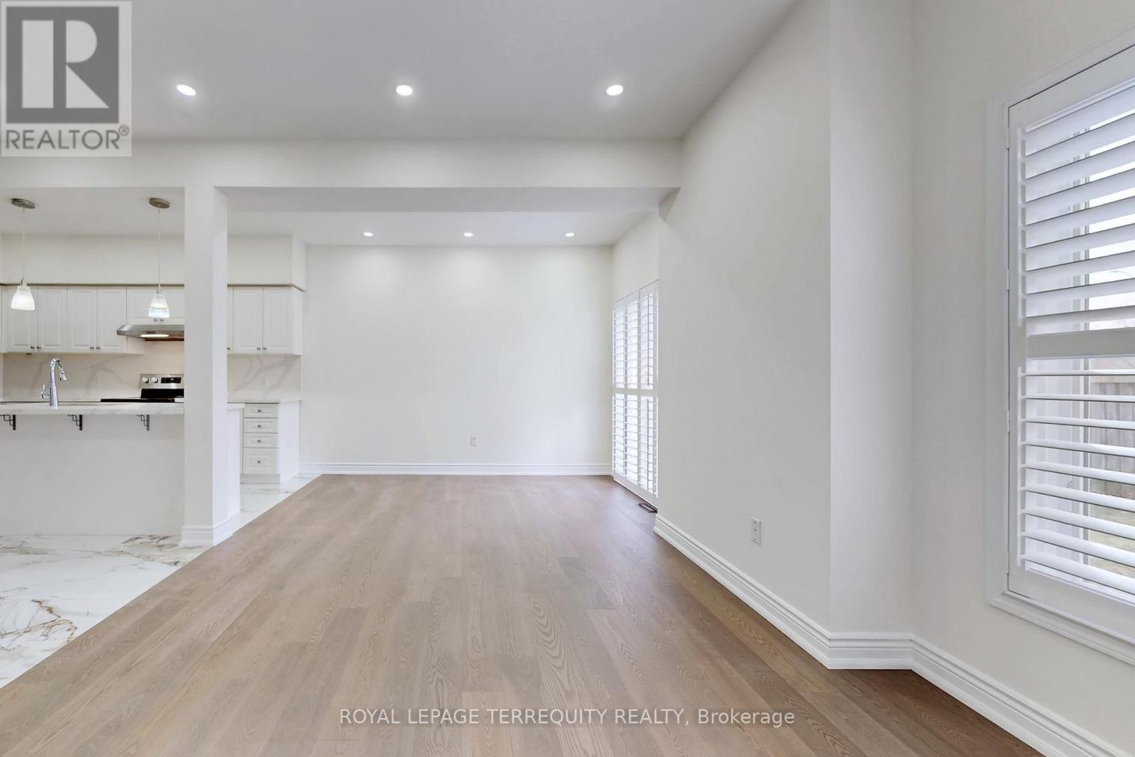 Unknown Address, ,     - Photo 7 - W12921232