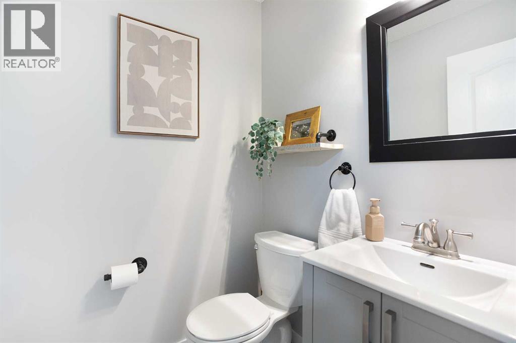 8 Thorndale Close Se, Airdrie, Alberta  T4A 2B9 - Photo 13 - A2294211