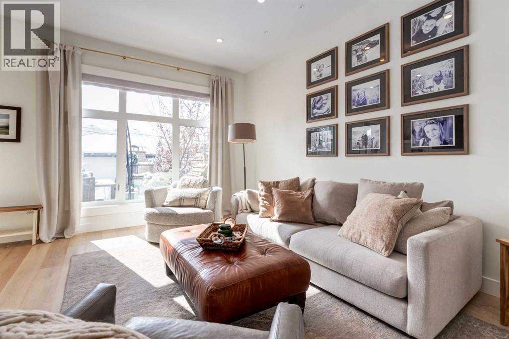 2107 52 Avenue Sw, Calgary, Alberta  T3E 1K4 - Photo 13 - A2295614