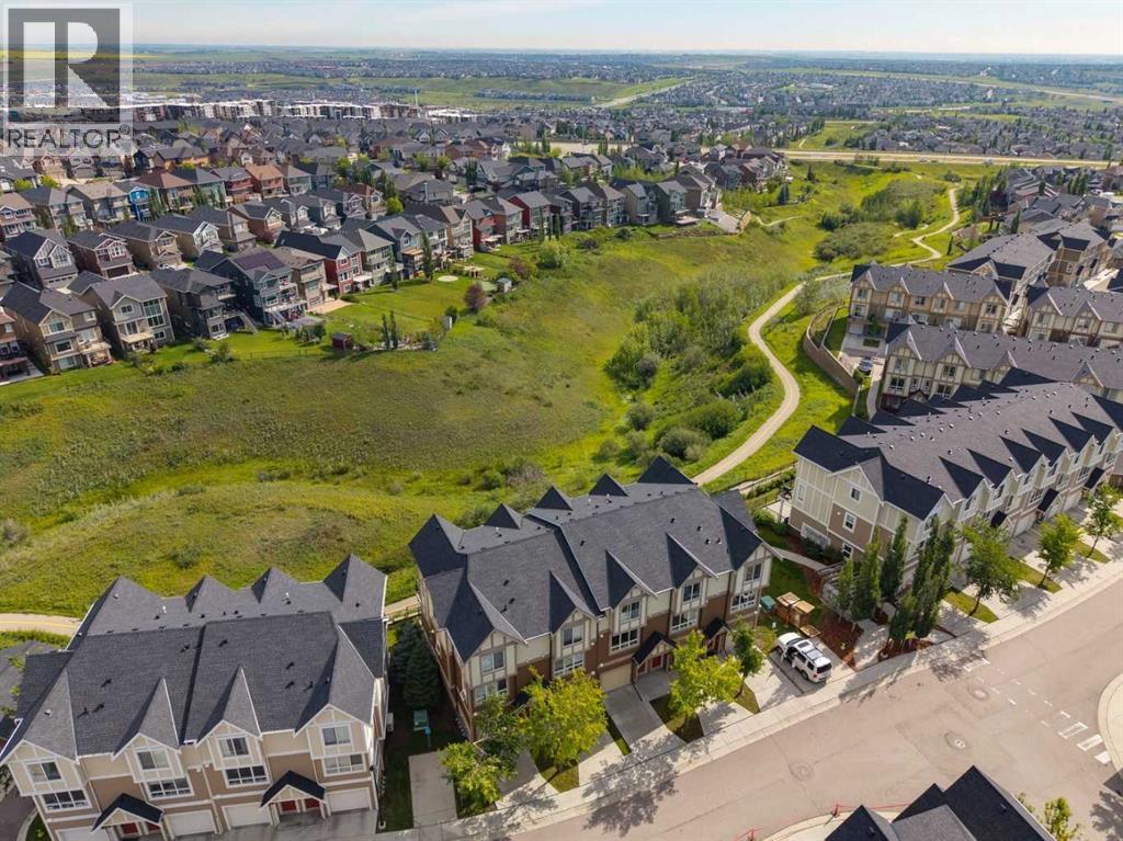 61 Sherwood Lane NW, Calgary, Alberta