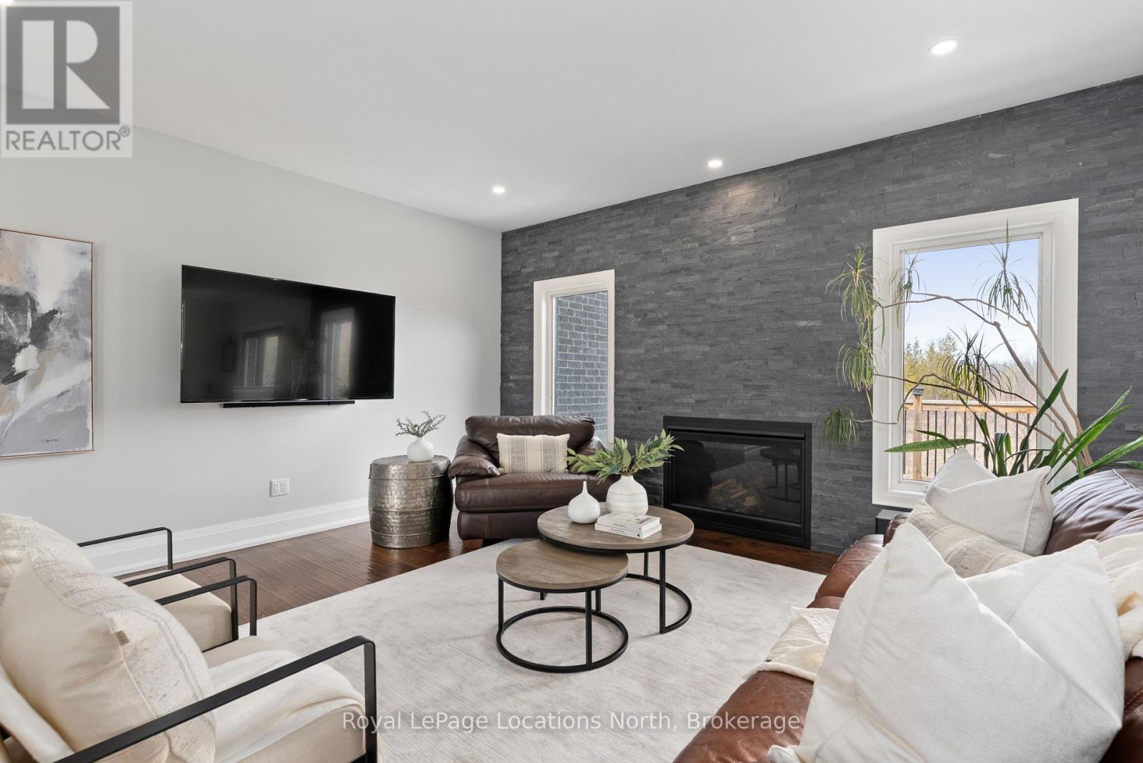 1029 Sixth Street, Collingwood, Ontario  L9Y 3Y9 - Photo 12 - S12920466