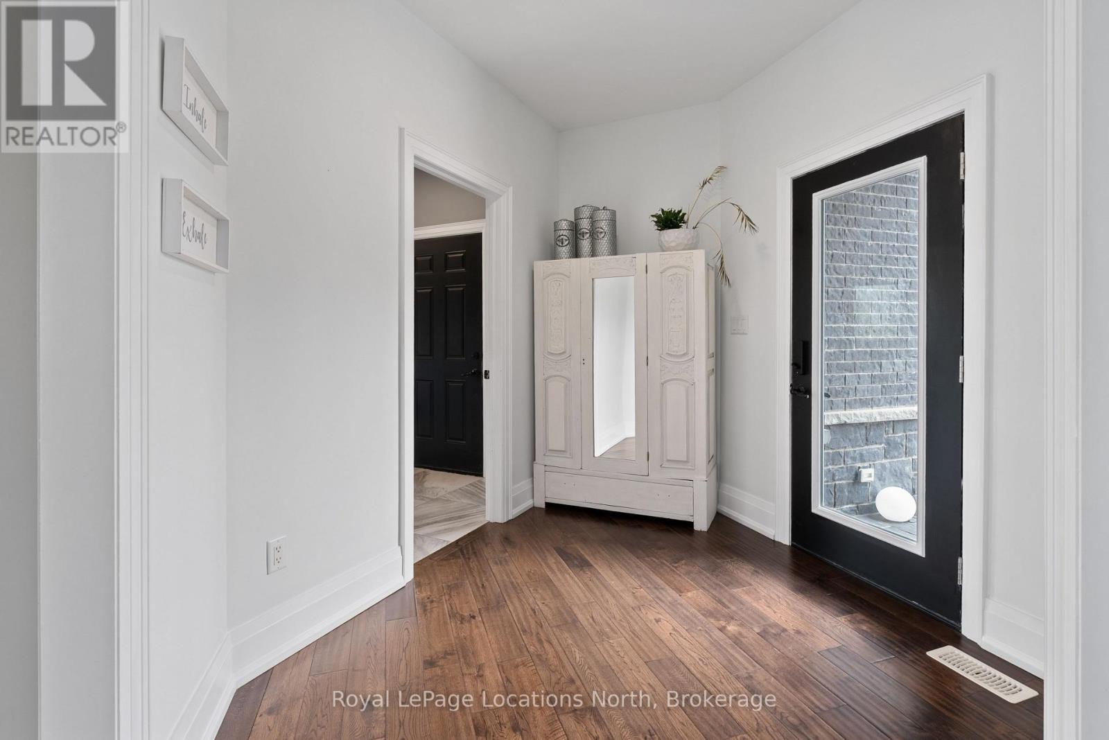 1029 Sixth Street, Collingwood, Ontario  L9Y 3Y9 - Photo 37 - S12920466