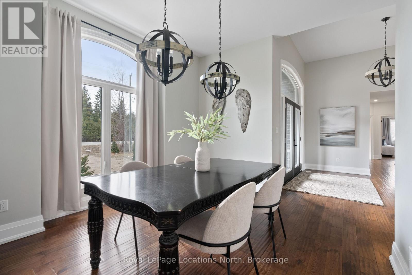 1029 Sixth Street, Collingwood, Ontario  L9Y 3Y9 - Photo 8 - S12920466