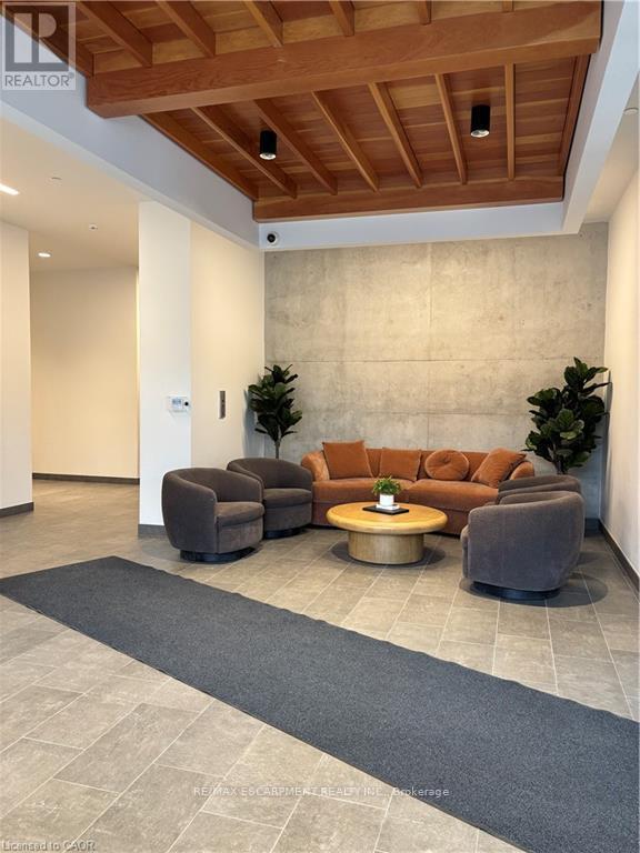 516 - 312 Erb Street, Waterloo, Ontario  N2L 0K9 - Photo 25 - X12921196