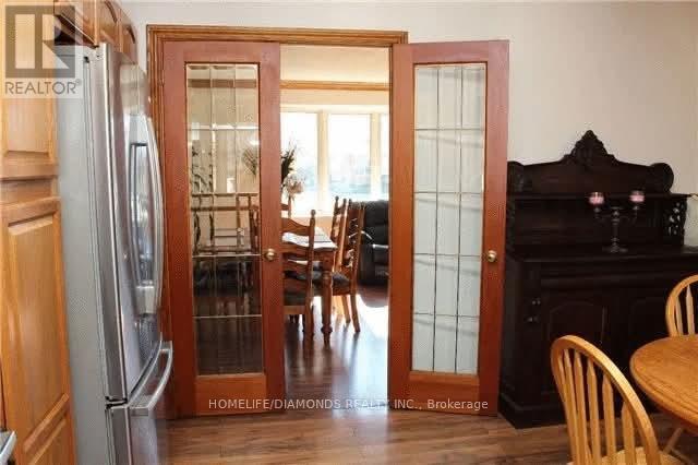 1251 Jalna Boulevard, London South, Ontario  N6E 2A8 - Photo 9 - X12921254