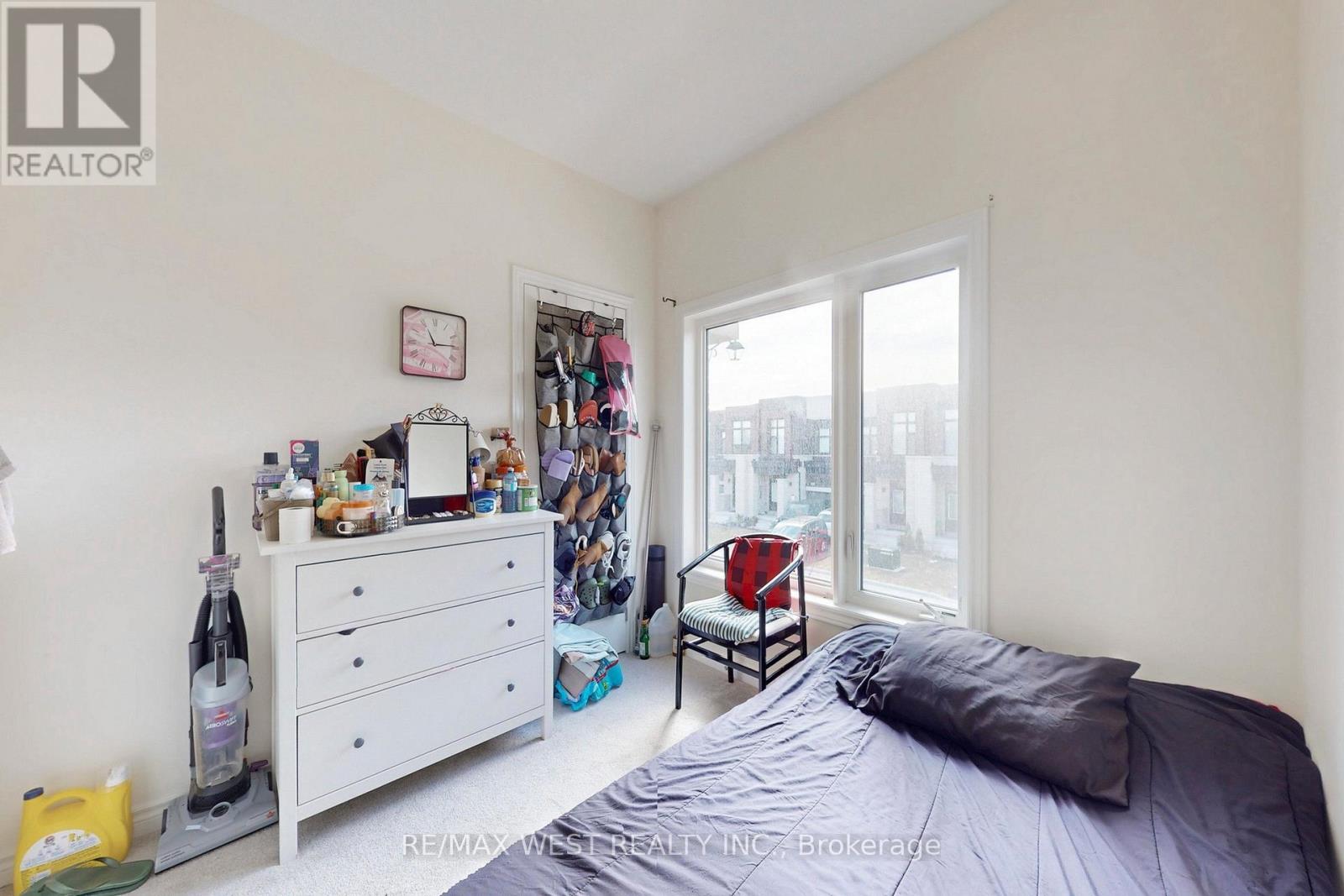 4 Haldimand Street S, Vaughan, Ontario  L4H 5J5 - Photo 29 - N12909208