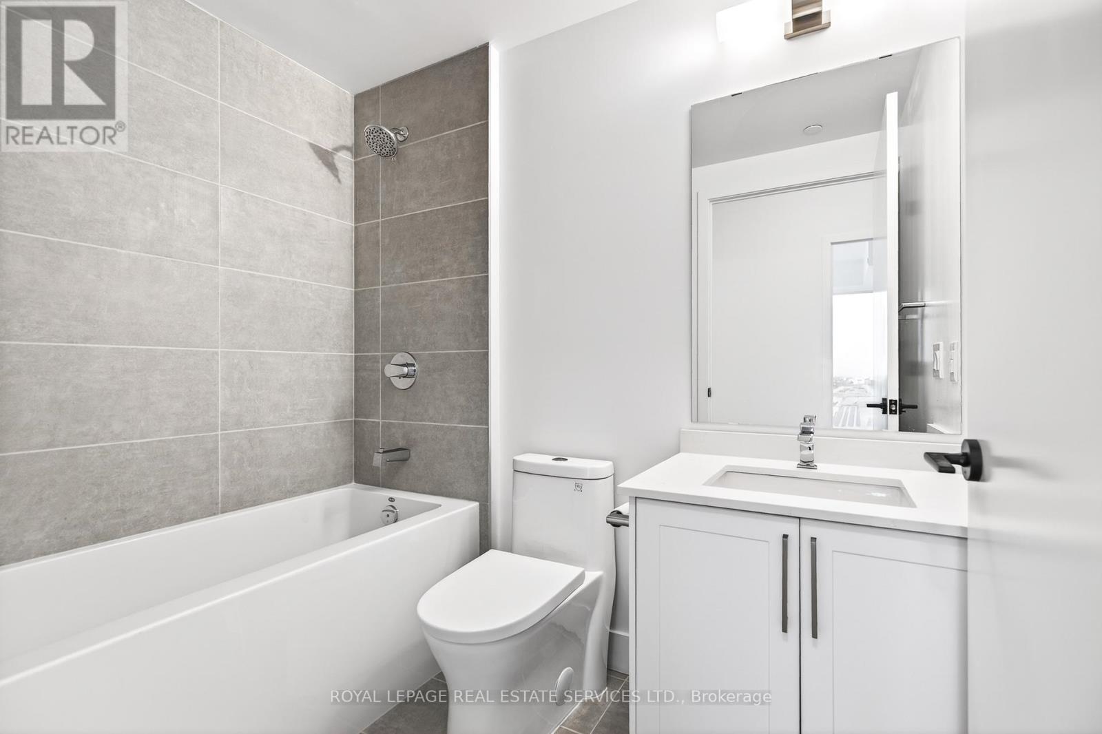 512 - 2450 Old Bronte Road, Oakville, Ontario  L6M 5P6 - Photo 17 - W12913414