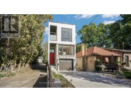 39 KENWORTHY AVENUE, Toronto, Ontario