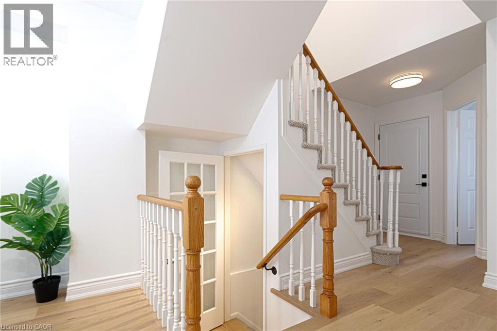 1114 Lindsay Drive, Oakville, Ontario  L6N 3B4 - Photo 23 - 40813781