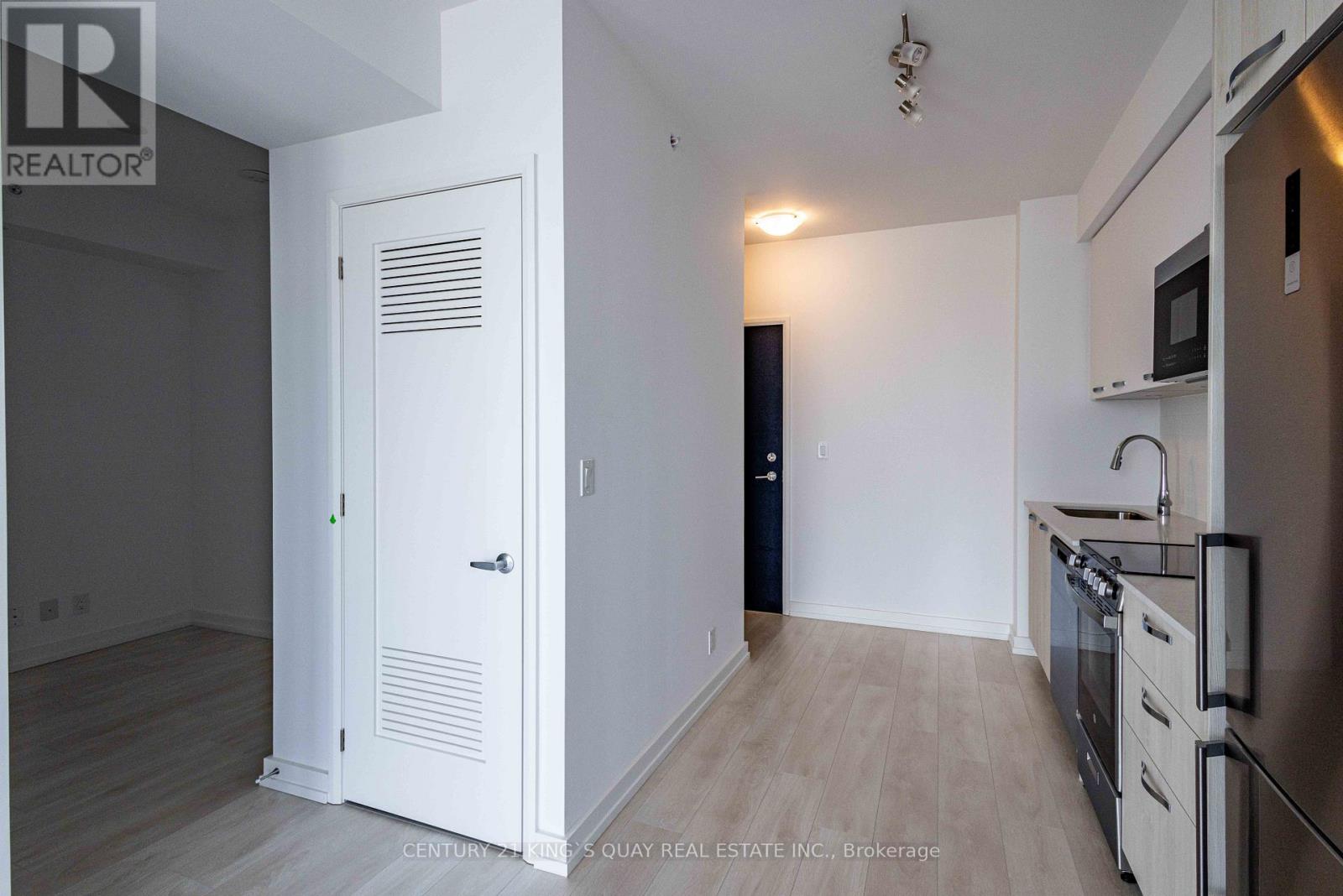 2703 - 75 James Street S, Hamilton, Ontario  L8P 2T1 - Photo 20 - X12920678