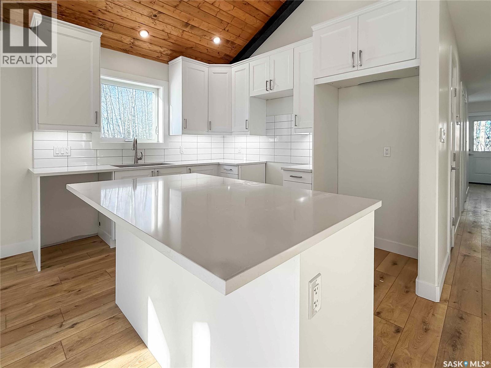 20 Valley Ridge Road, Candle Lake, Saskatchewan  S0J 3E0 - Photo 2 - SK023808