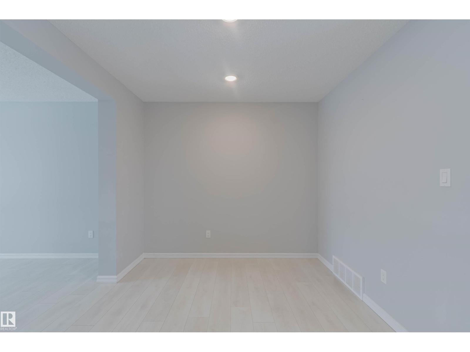 326 Desrochers Bv Sw, Edmonton, Alberta  T6W 3J1 - Photo 11 - E4477592