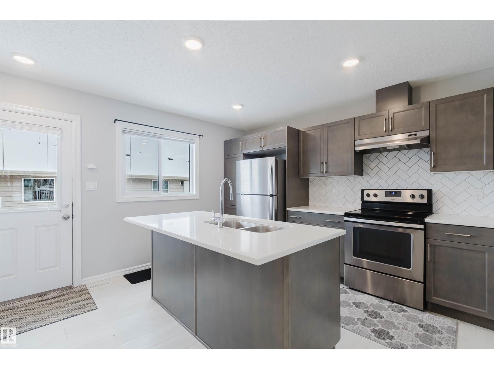 326 Desrochers Bv Sw, Edmonton, Alberta  T6W 3J1 - Photo 13 - E4477592