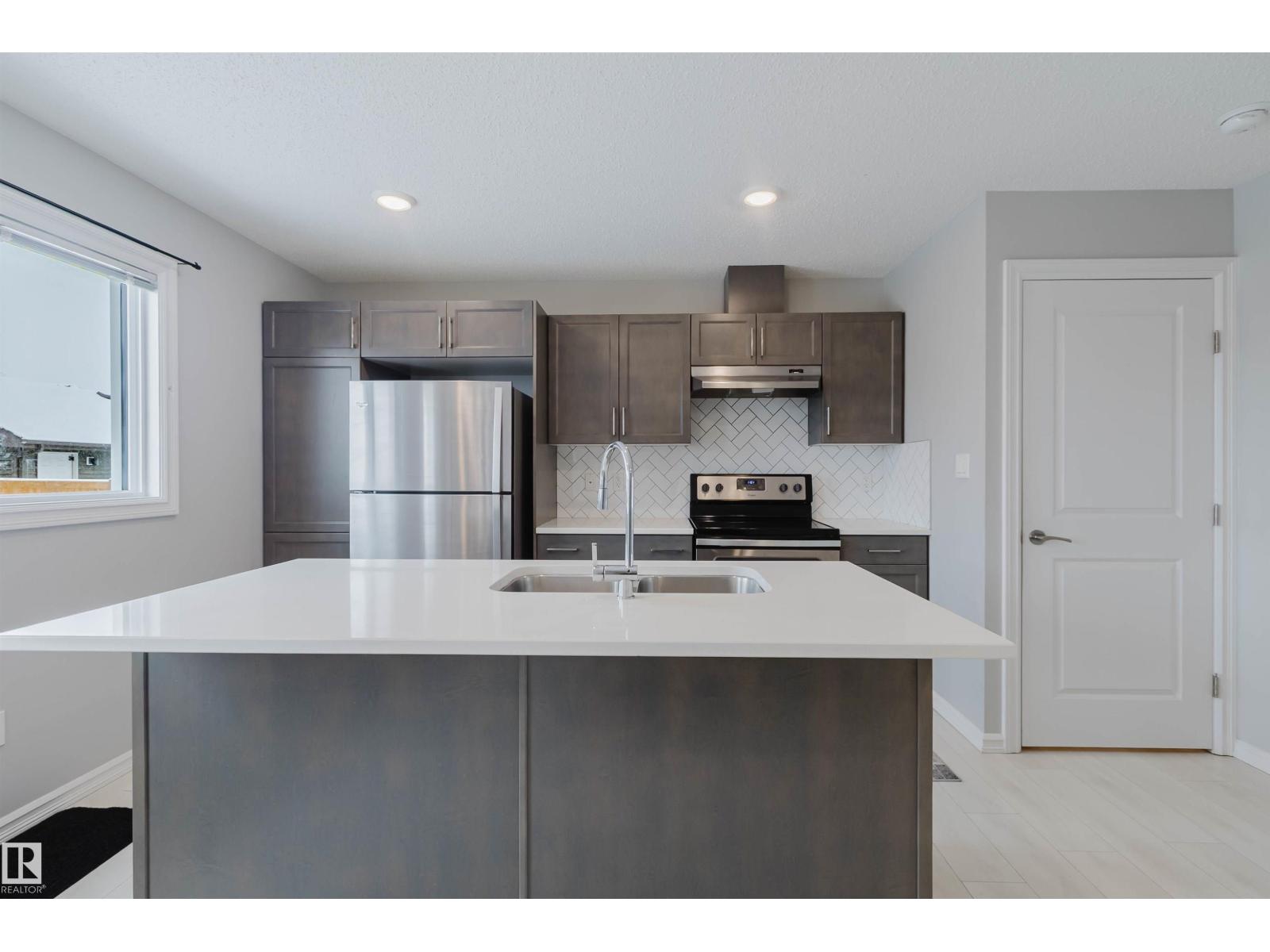 326 Desrochers Bv Sw, Edmonton, Alberta  T6W 3J1 - Photo 14 - E4477592