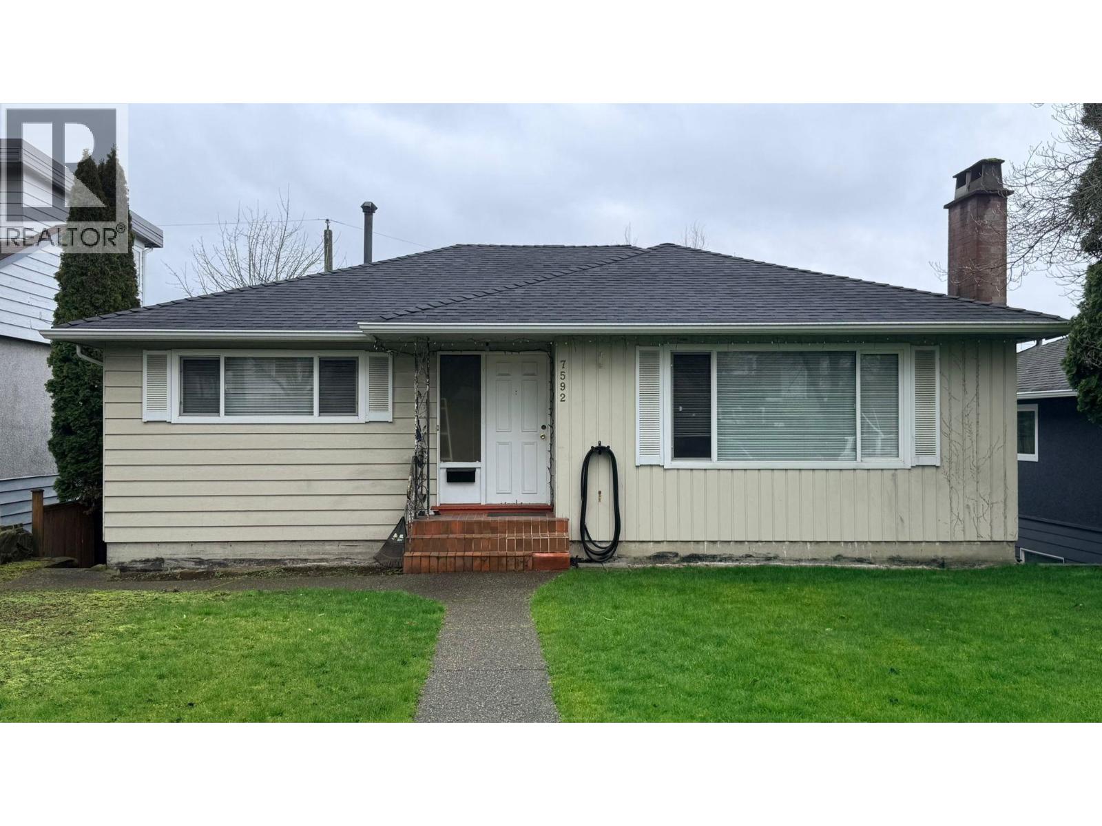 7592 ELLIOTT STREET, Vancouver, British Columbia