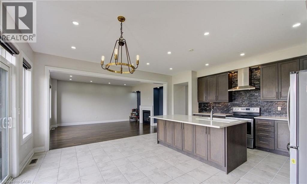 125 Prince Charles Crescent, Woodstock, Ontario  N4T 0N1 - Photo 7 - 40815192