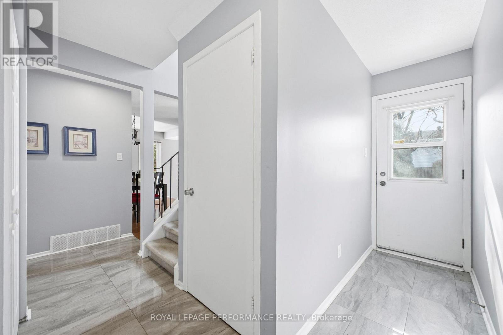 1089 St Emmanuel Terrace, Ottawa, Ontario  K1C 2J6 - Photo 20 - X12921272