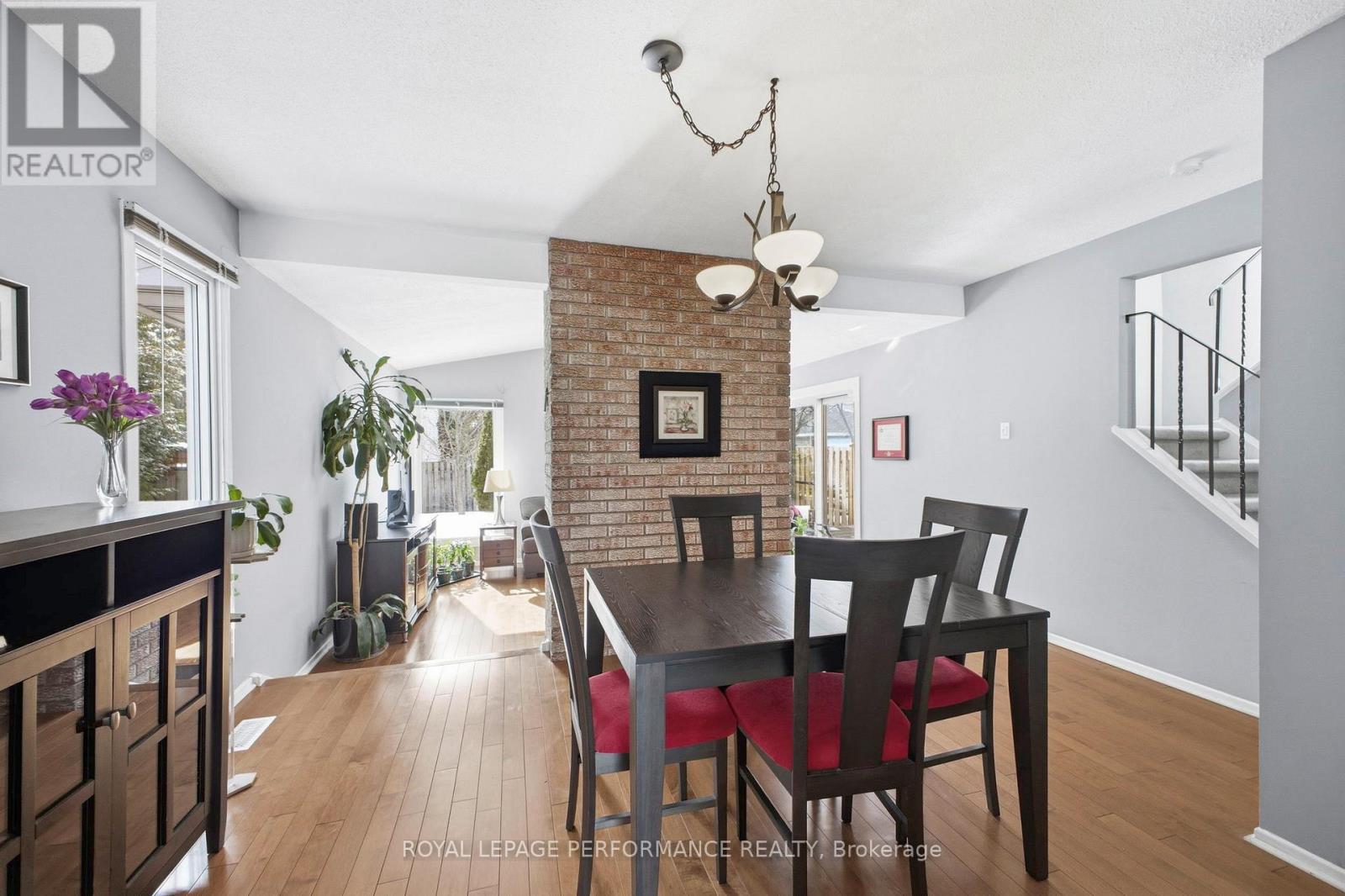 1089 St Emmanuel Terrace, Ottawa, Ontario  K1C 2J6 - Photo 8 - X12921272