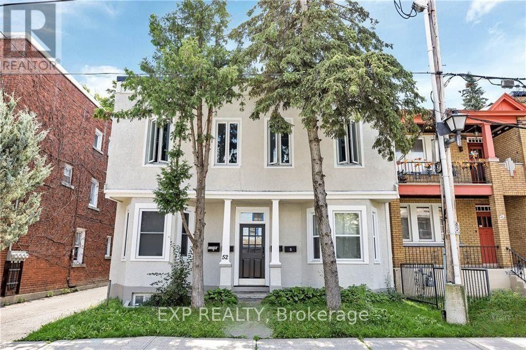 52 ST ANDREW STREET, Ottawa, Ontario