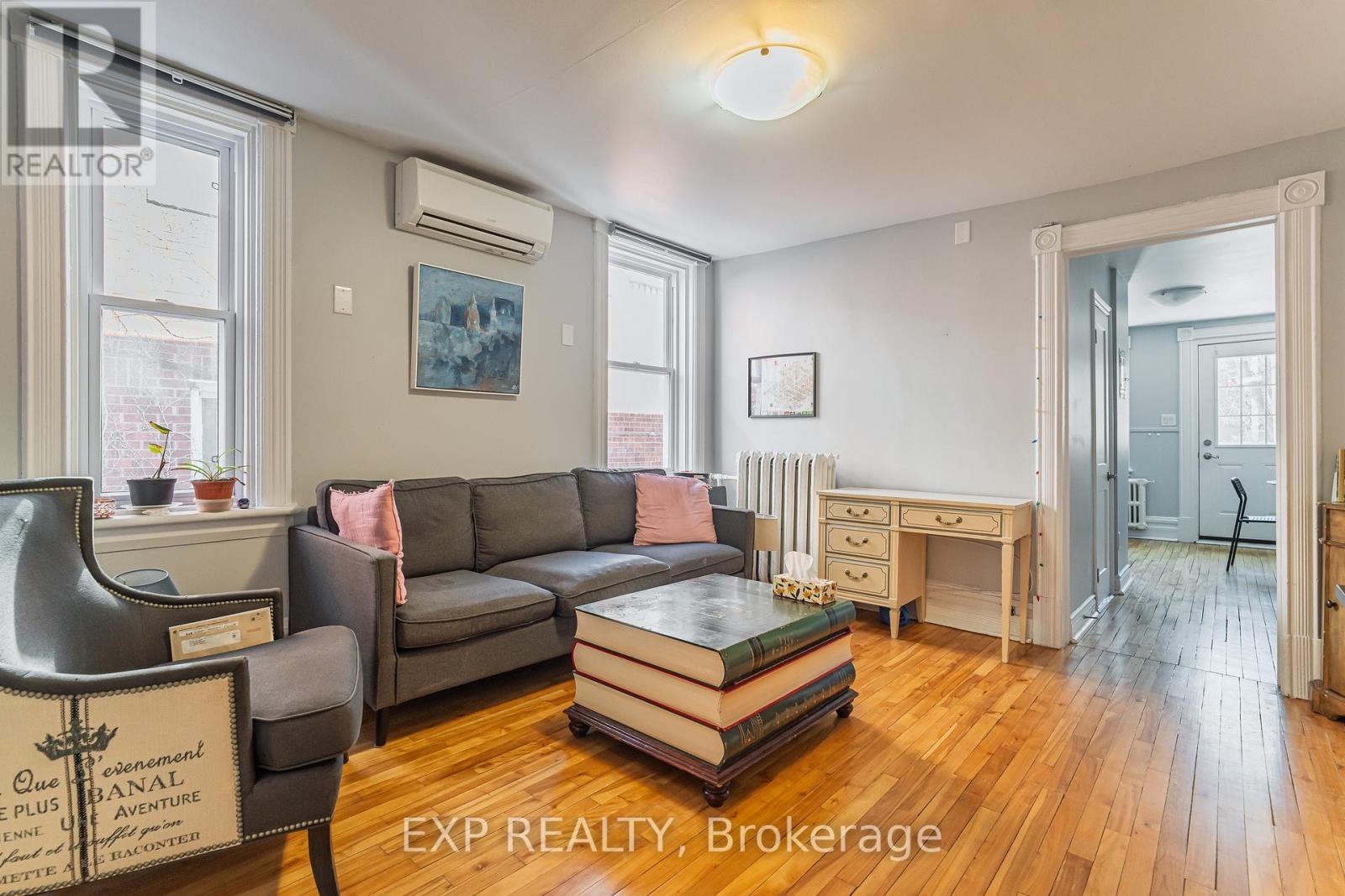 52 St Andrew Street, Ottawa, Ontario  K1N 5E9 - Photo 4 - X12921288