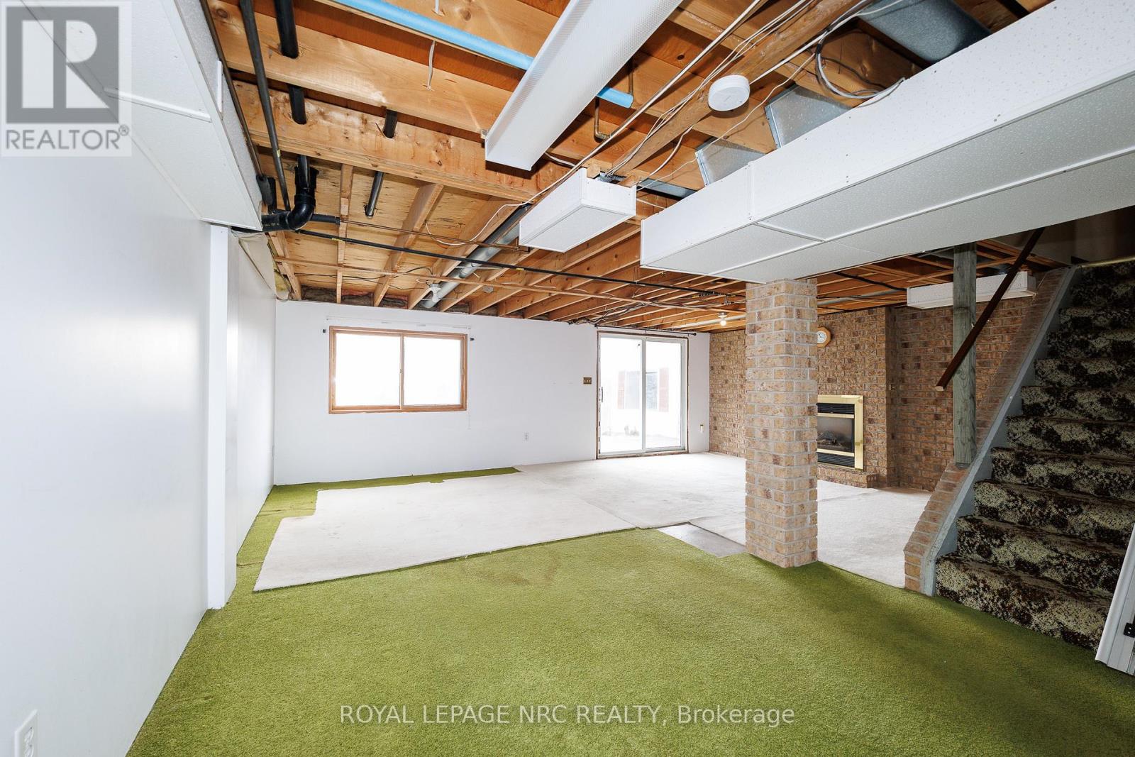 105 Hillview Road, St. Catharines, Ontario  L2S 1S8 - Photo 23 - X12921324