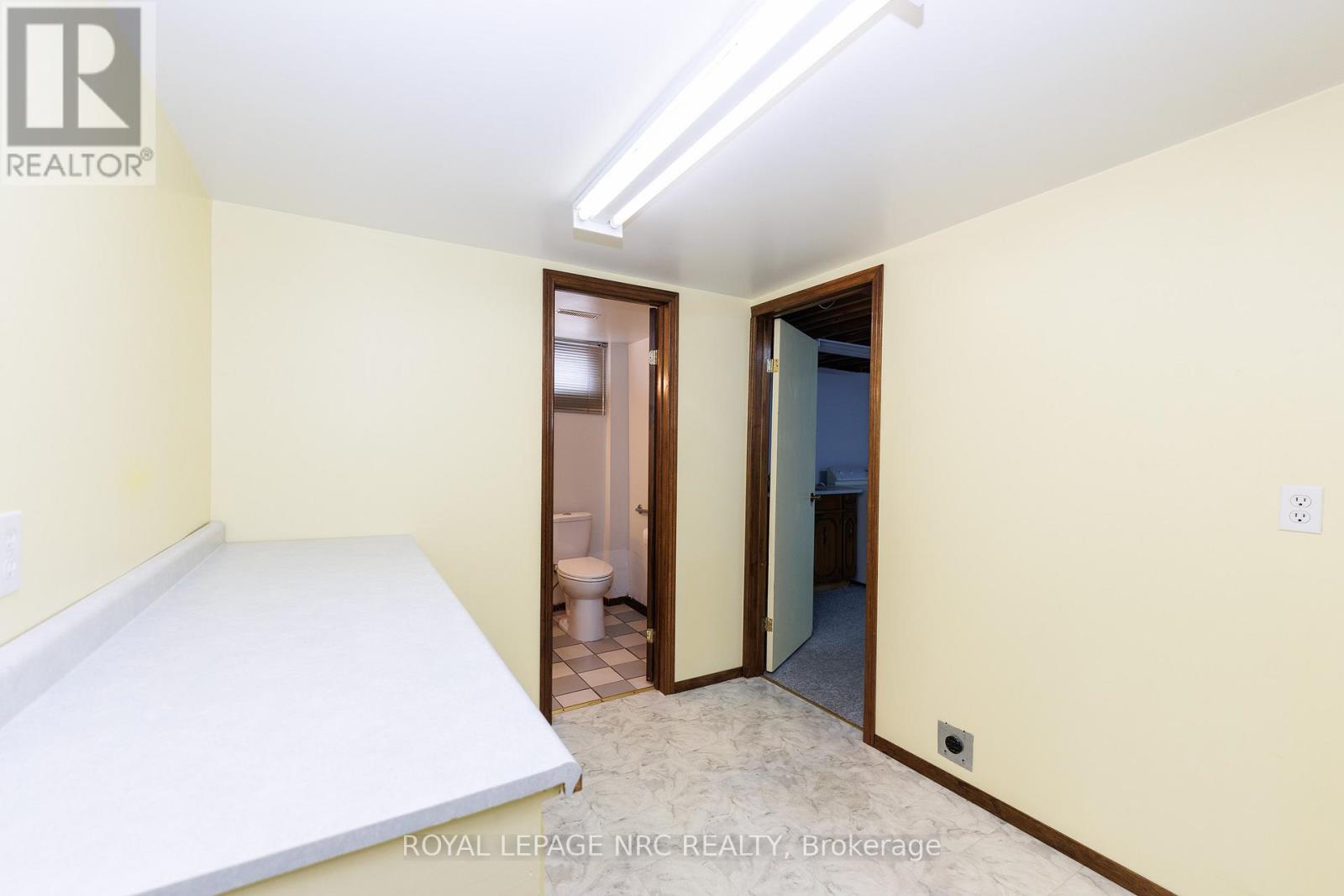 105 Hillview Road, St. Catharines, Ontario  L2S 1S8 - Photo 26 - X12921324