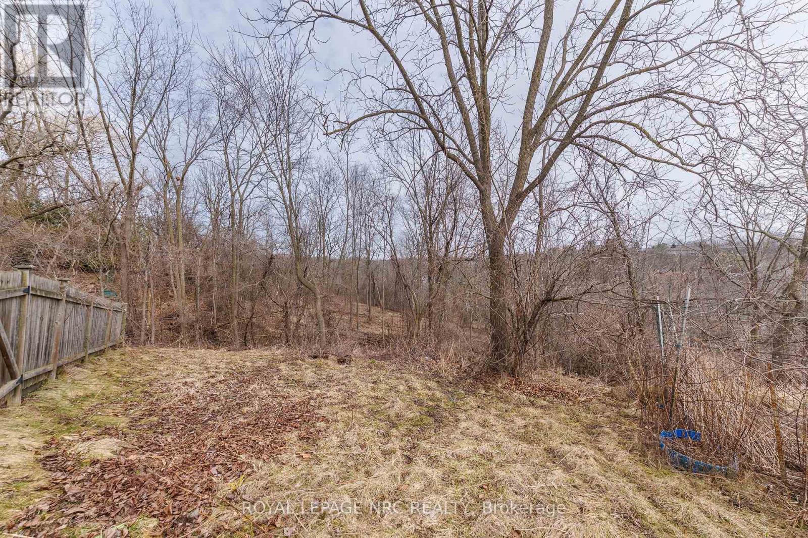 105 Hillview Road, St. Catharines, Ontario  L2S 1S8 - Photo 36 - X12921324