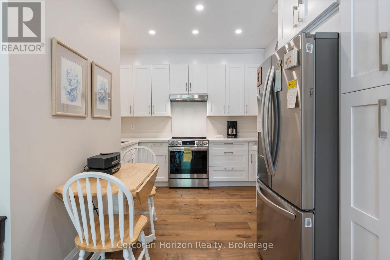 11 Cockshutt Road, Brant, Ontario  N3T 5L6 - Photo 35 - X12921294