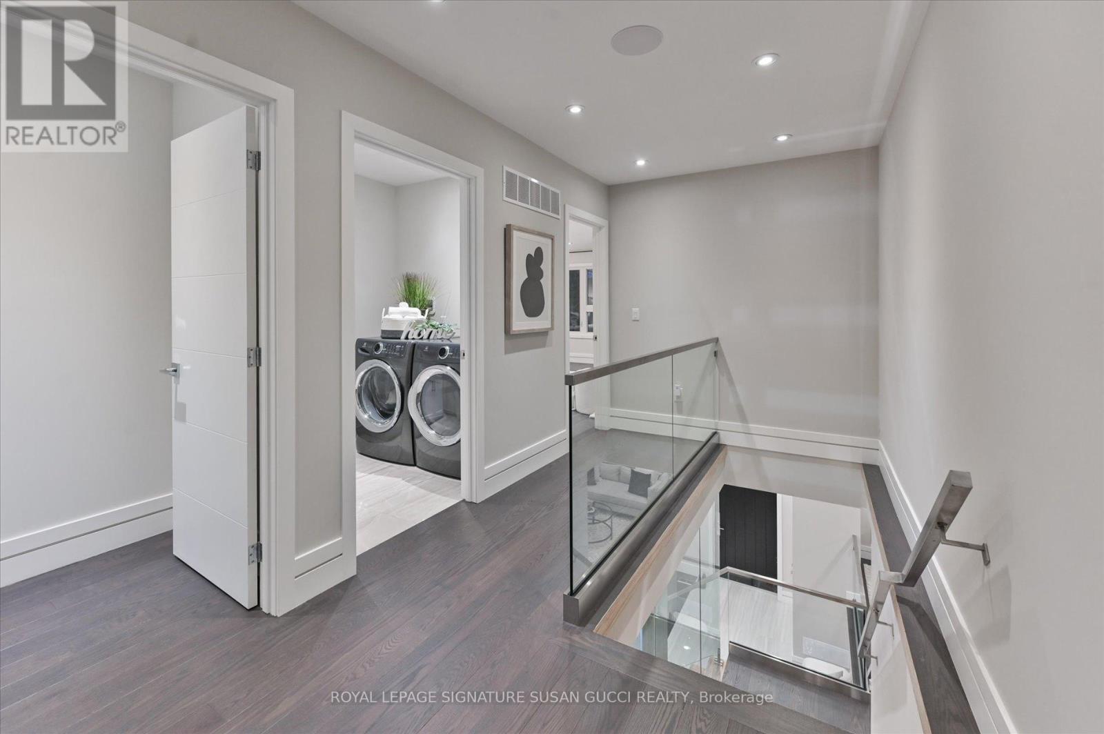 18 Ferris Road, Toronto, Ontario  M4B 1G1 - Photo 16 - E12916244