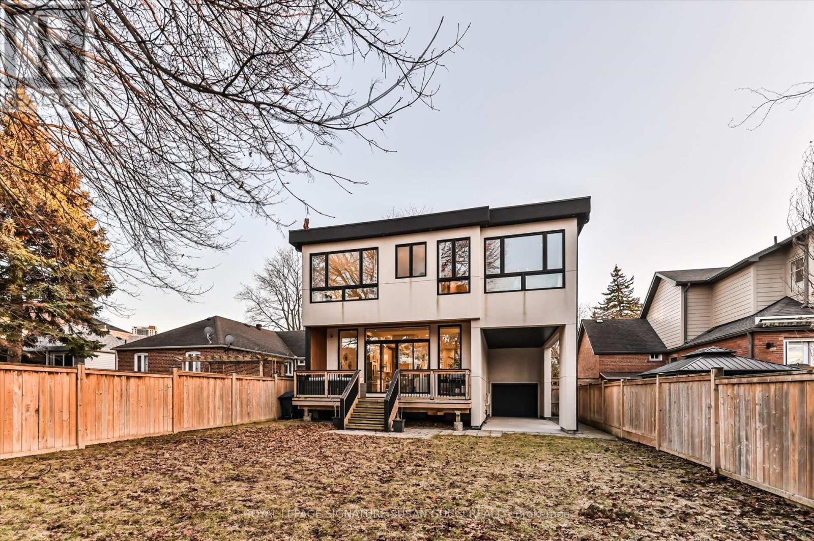 18 Ferris Road, Toronto, Ontario  M4B 1G1 - Photo 44 - E12916244