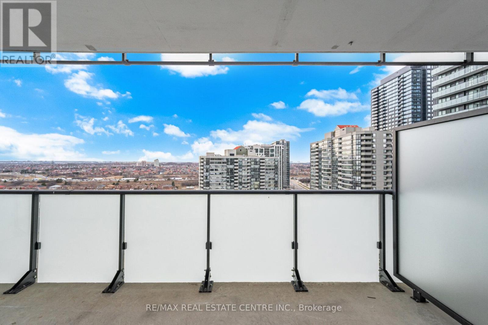 1402 - 4130 Parkside Village Drive, Mississauga, Ontario  L5B 3M8 - Photo 29 - W12812458