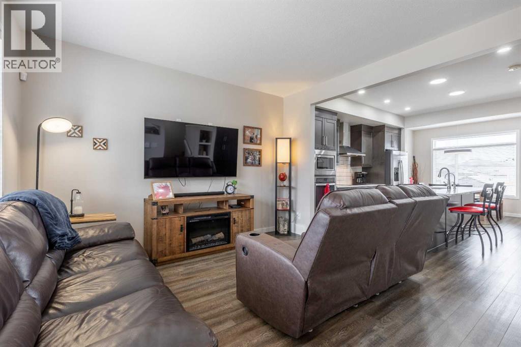 51 Greywolf Road N, Lethbridge, Alberta  T1H 7E8 - Photo 5 - A2295178