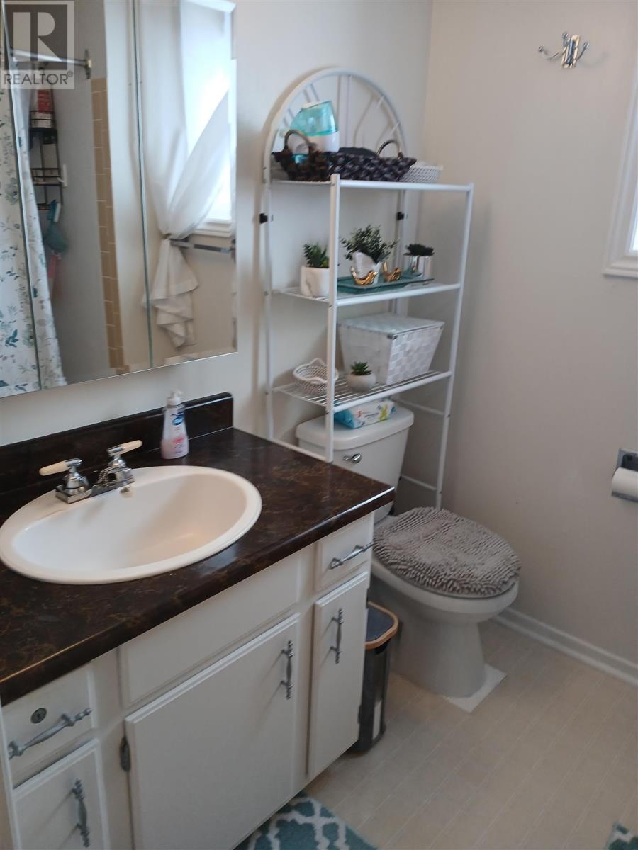 15b London Cres, Elliot Lake, Ontario  P5A 2P7 - Photo 20 - SM260540