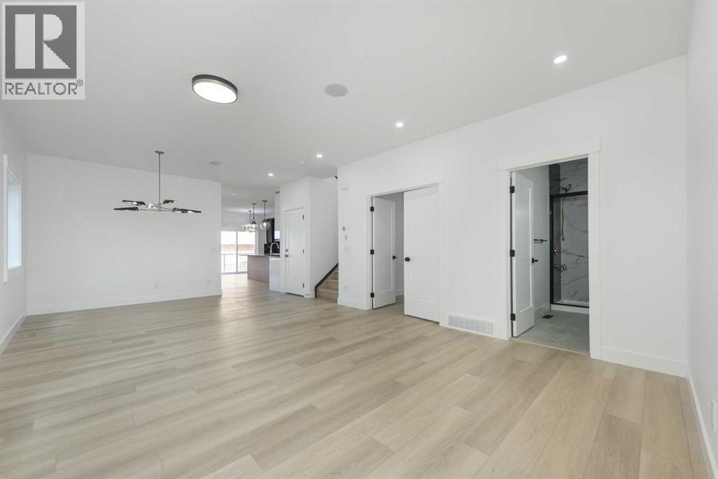 43 Saddlecrest Link Ne, Calgary, Alberta  T3J 0Z3 - Photo 10 - A2296139