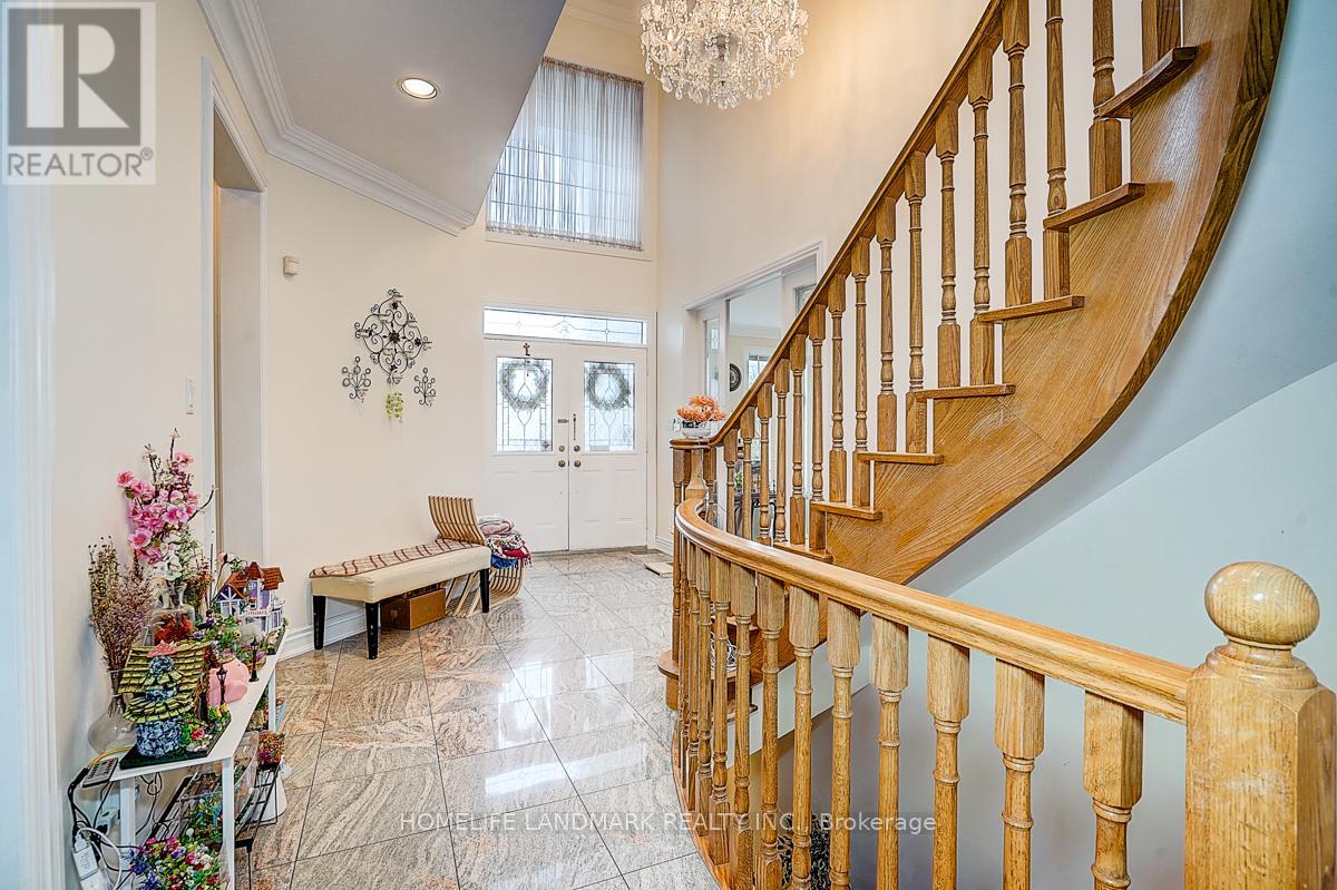 17 Averill Crescent, Toronto, Ontario  M2M 2A8 - Photo 27 - C12921344