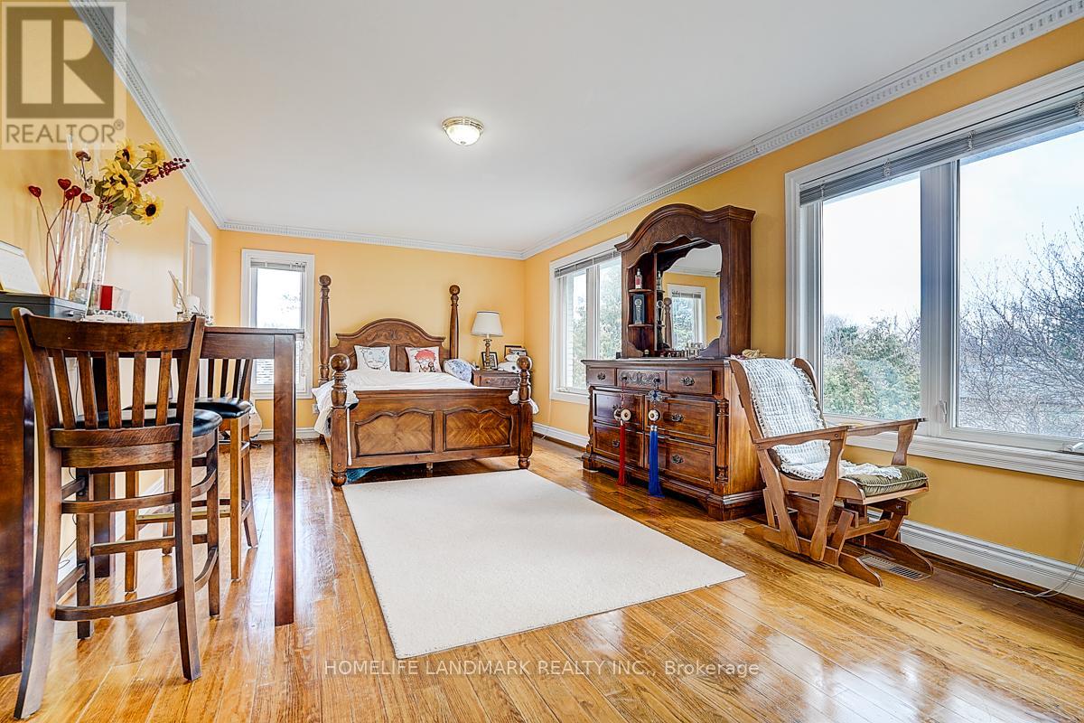 17 Averill Crescent, Toronto, Ontario  M2M 2A8 - Photo 30 - C12921344