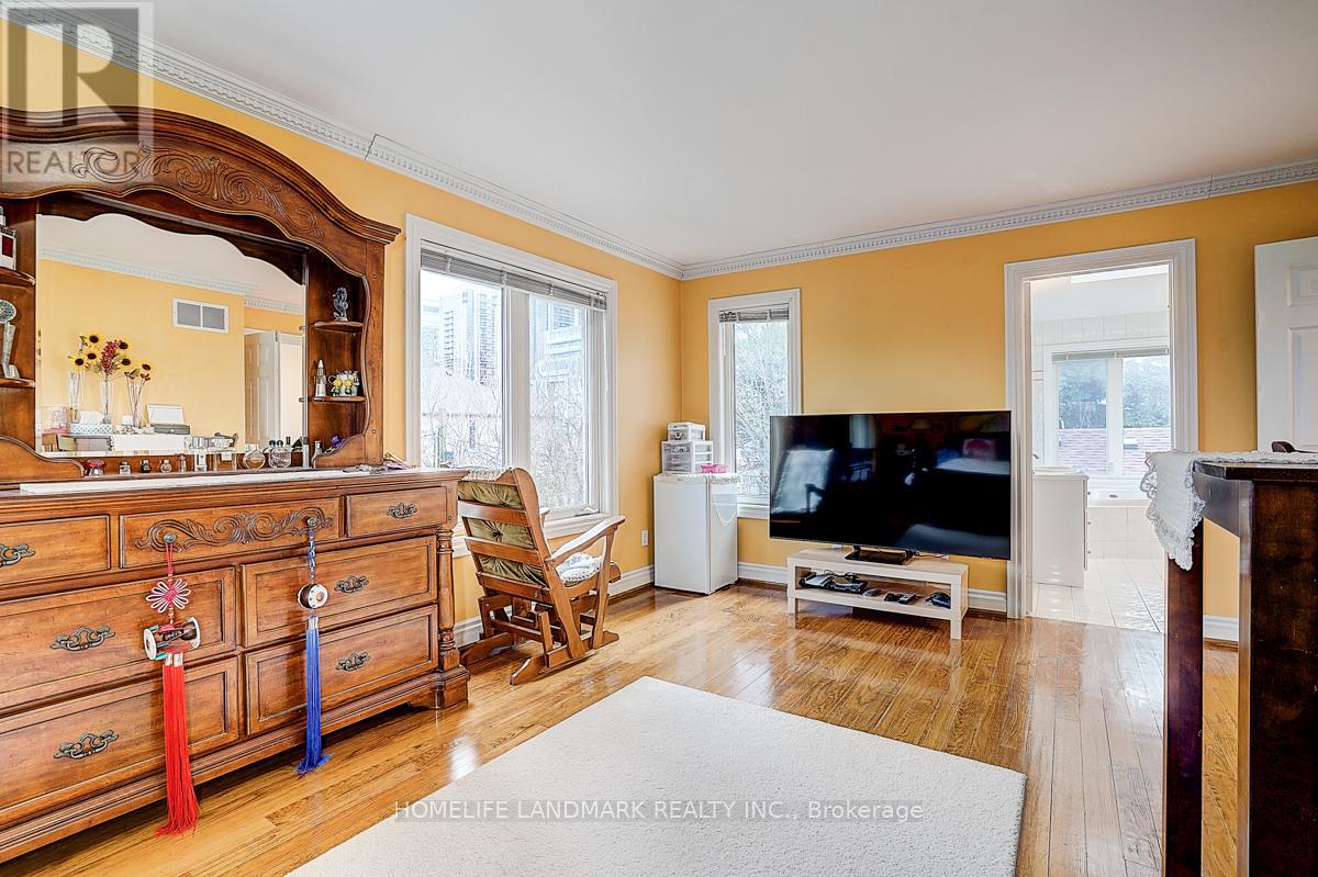 17 Averill Crescent, Toronto, Ontario  M2M 2A8 - Photo 34 - C12921344