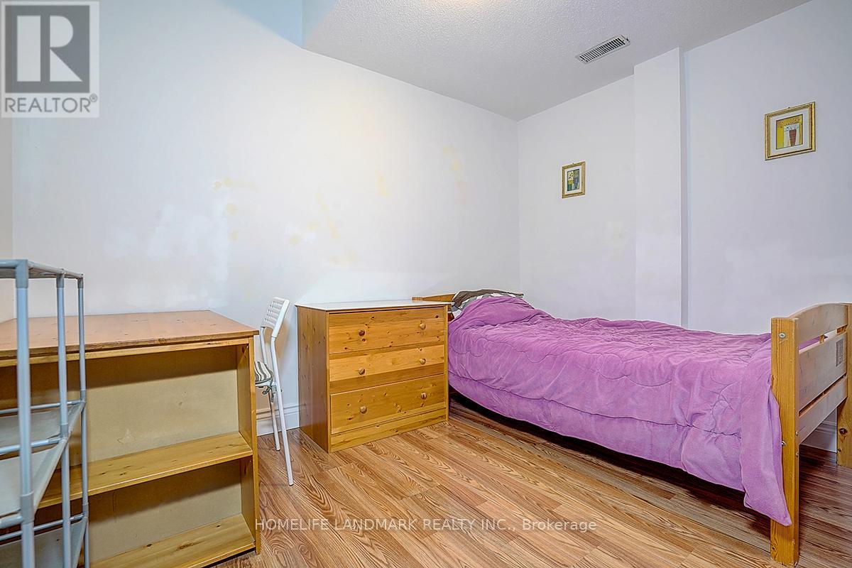 17 Averill Crescent, Toronto, Ontario  M2M 2A8 - Photo 49 - C12921344