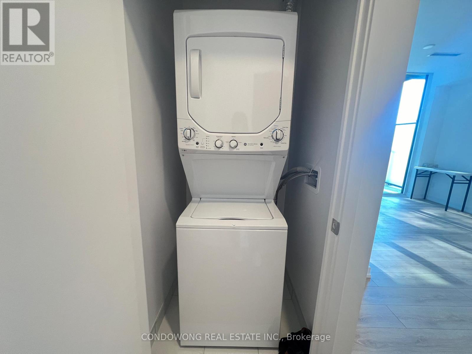 702 - 500 Dupont Street, Toronto, Ontario  M6G 0B8 - Photo 6 - C12921346