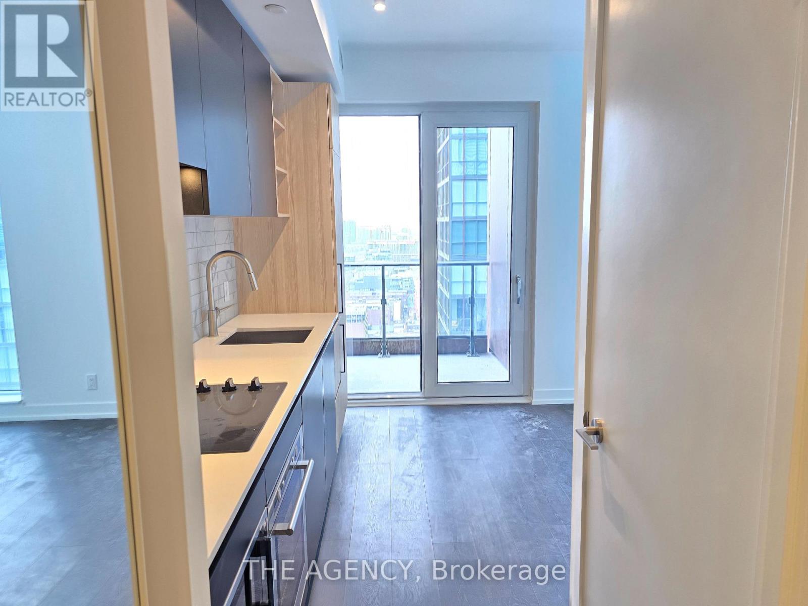 3505 - 55 Mercer Street, Toronto, Ontario  M5V 0W4 - Photo 4 - C12921394