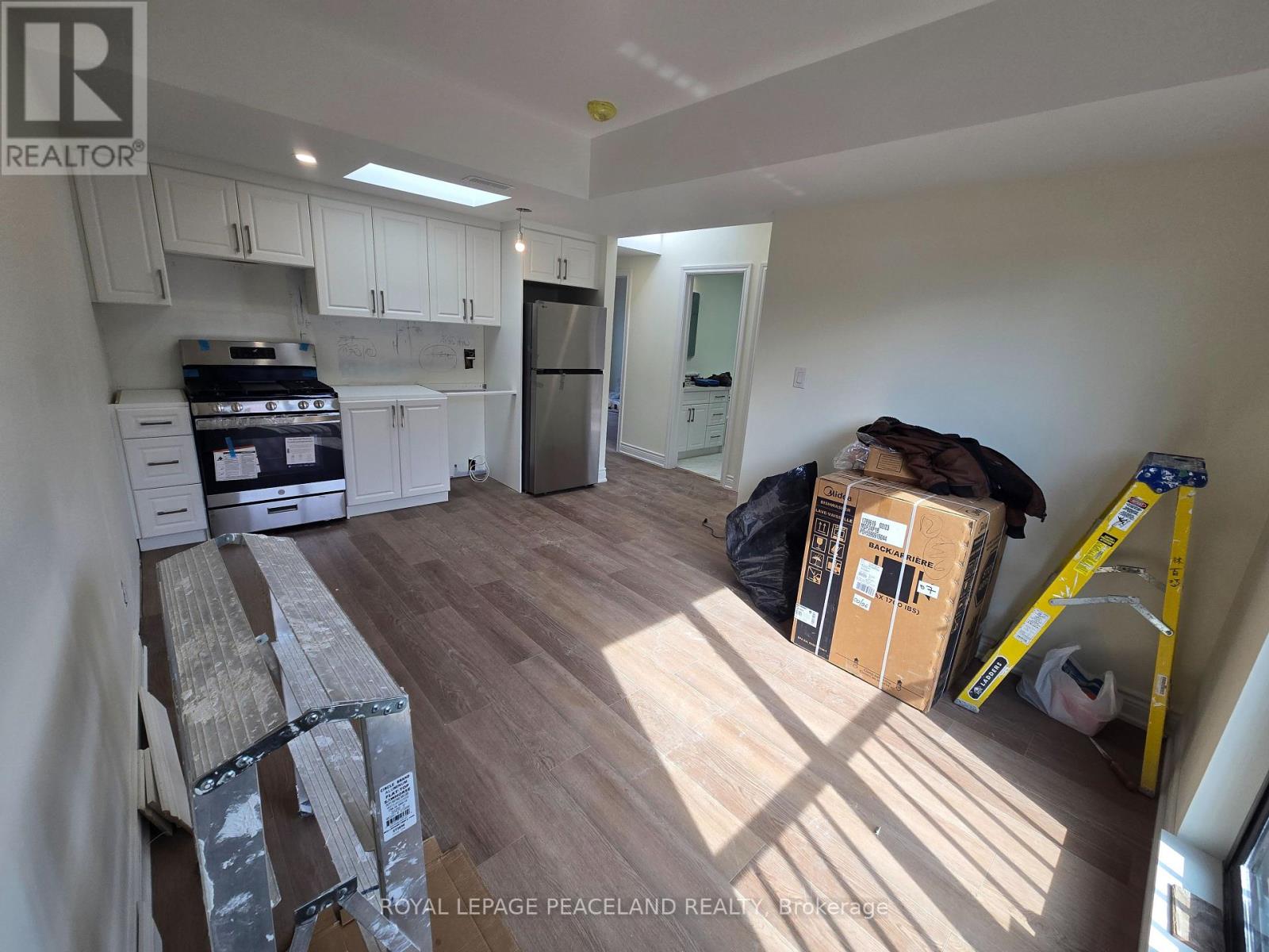 LANEWAYHSE 2ND FLR - 558 SPADINA CRESCENT, Toronto, Ontario