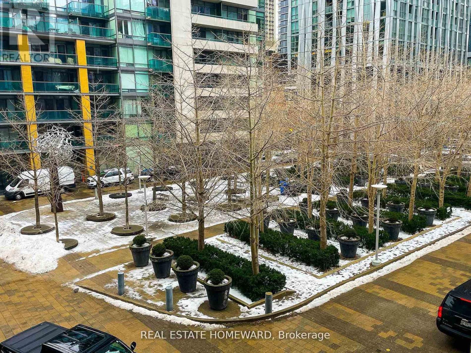 305 - 21 Scollard Street, Toronto, Ontario  M5R 1G1 - Photo 15 - C12921474