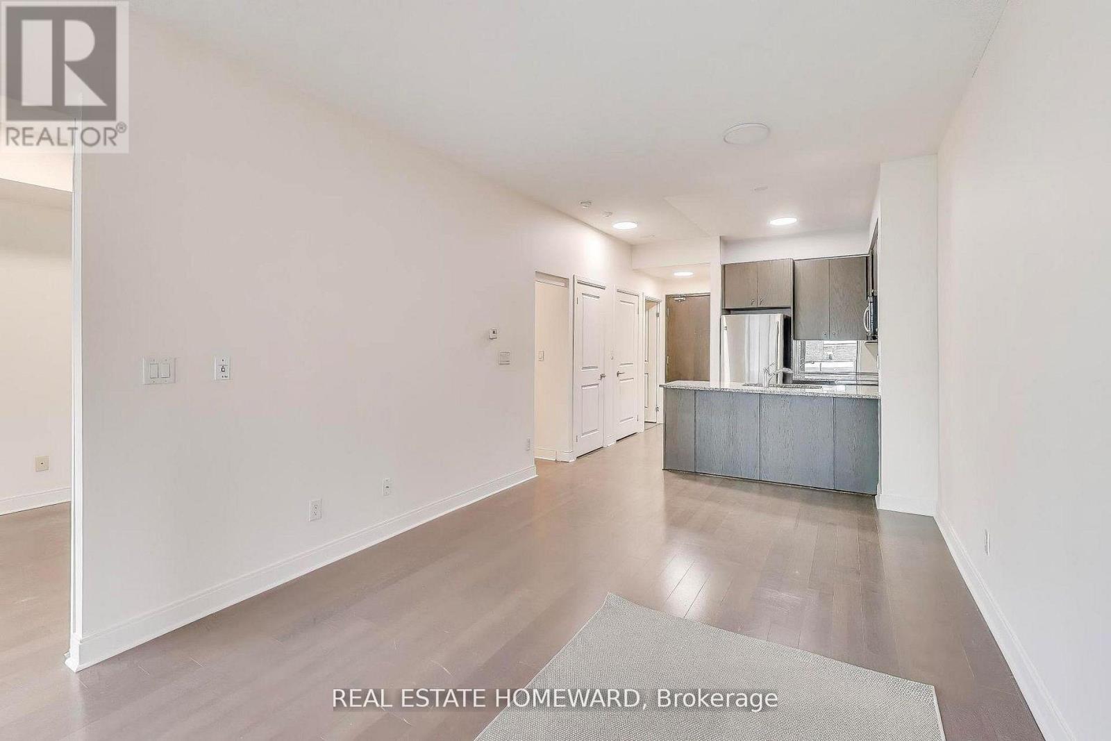 305 - 21 Scollard Street, Toronto, Ontario  M5R 1G1 - Photo 2 - C12921474